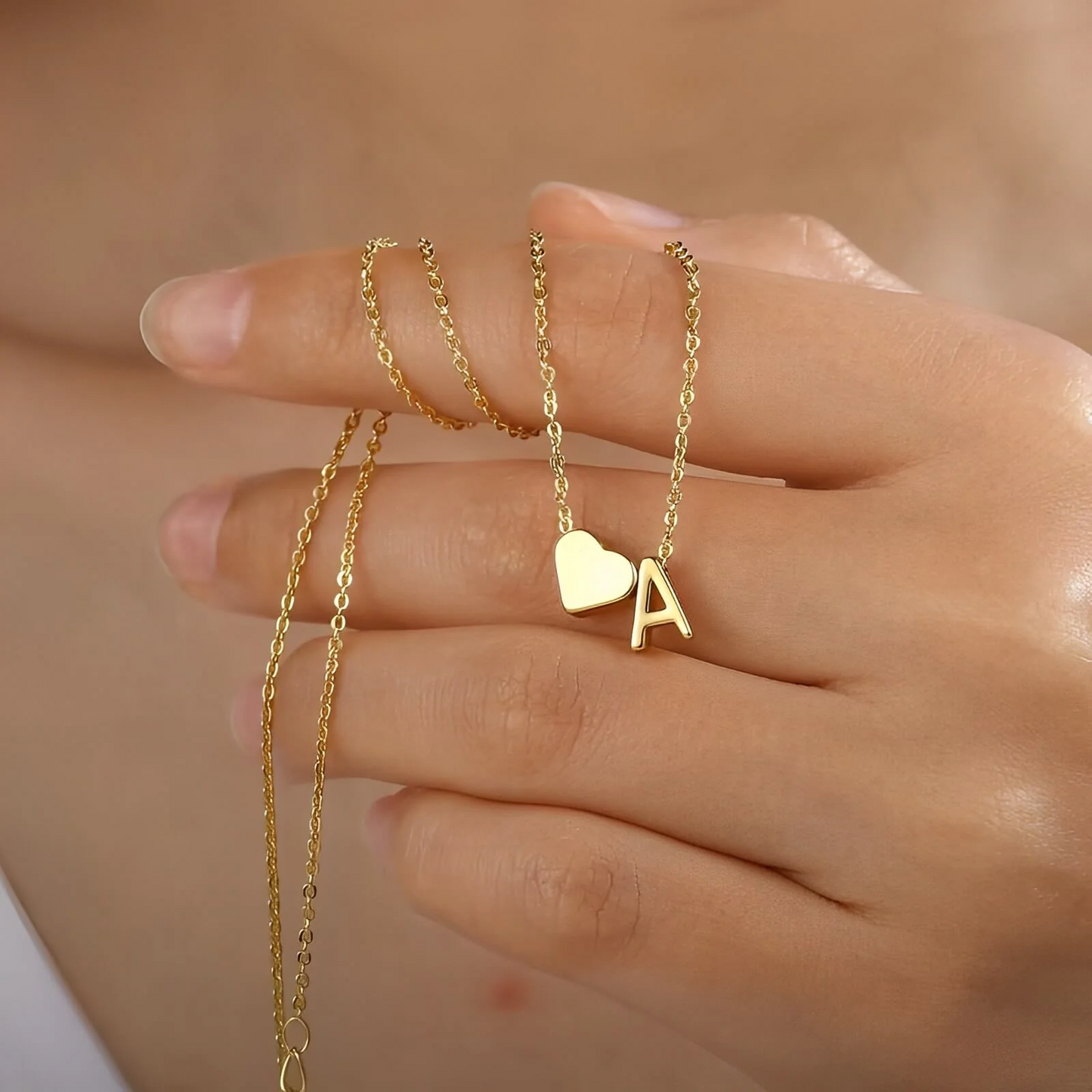 Collar inicial Katy Heart