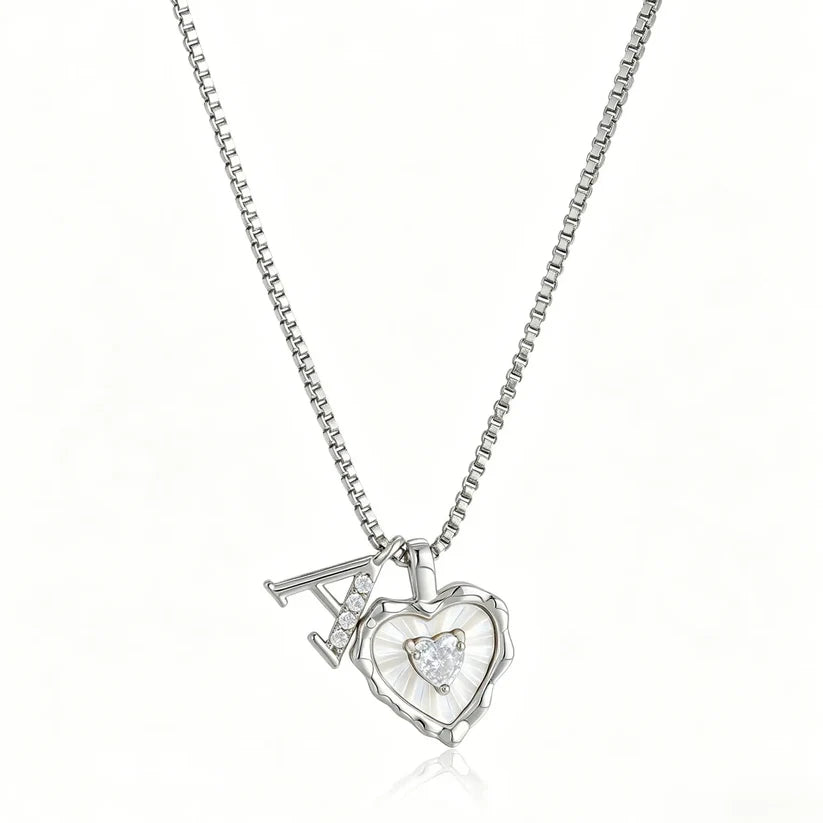 Collar Inicial de Corazón