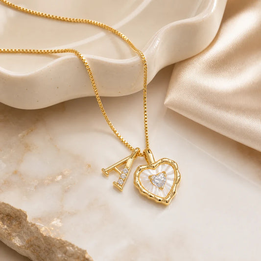 Collar Inicial de Corazón