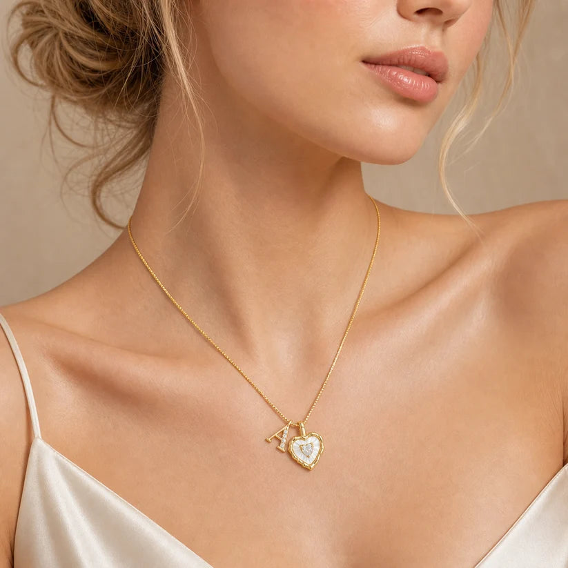 Collar Inicial de Corazón